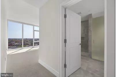 301 S Broad Street #1902, Philadelphia, PA 19107 - Photo 21