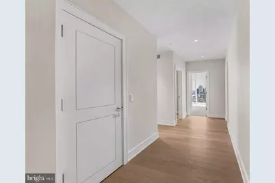 301 S Broad Street #1902, Philadelphia, PA 19107 - Photo 17