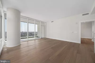 301 S Broad Street #1902, Philadelphia, PA 19107 - Photo 17