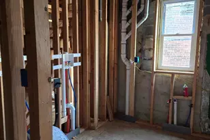 1406 E Moyamensing Ave, Philadelphia, PA 19147 - Photo 7