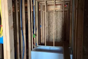 1406 E Moyamensing Ave, Philadelphia, PA 19147 - Photo 13