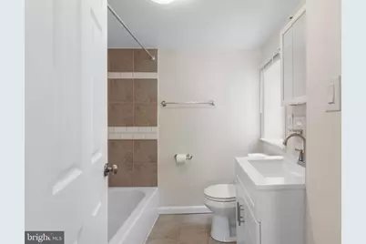 2429 N 10th Street, Philadelphia, PA 19133 - Photo 39