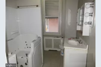 101 N 61st Street, Philadelphia, PA 19139 - Photo 15