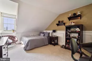 375 Green Ln, Philadelphia, PA 19128 - Photo 25