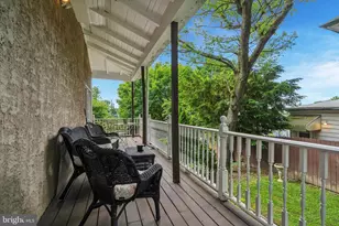 375 Green Ln, Philadelphia, PA 19128 - Photo 33