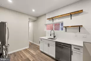 1351 S 46th St, Philadelphia, PA 19143 - Photo 13