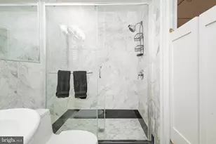 1901 Walnut St, Philadelphia, PA 19103 - Photo 25