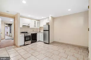 2228 Green St, Philadelphia, PA 19130 - Photo 37