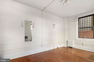 1324 Locust St, Philadelphia, PA 19107 - Photo 7