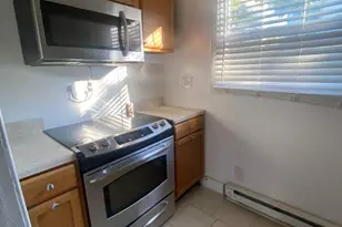 2718 W Sterner St, Philadelphia, PA 19132 - Photo 5