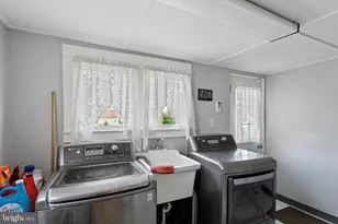 8419 Jackson St, Philadelphia, PA 19136 - Photo 11