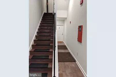 1318 S Broad Street #2R, Philadelphia, PA 19146 - Photo 11