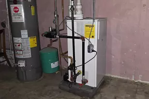 5752 Leonard St, Philadelphia, PA 19149 - Photo 47