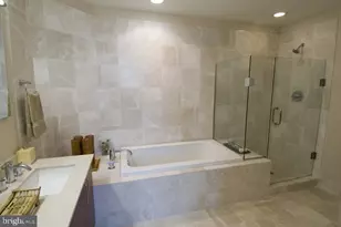 1101 Locust St, Philadelphia, PA 19107 - Photo 11