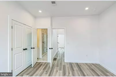 1526 W Seybert Street, Philadelphia, PA 19121 - Photo 11