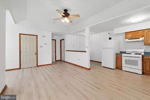 2855 E Thompson St, Philadelphia, PA 19134 - Photo 3