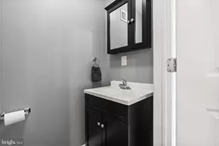 1607 Manton St, Philadelphia, PA 19146 - Photo 11