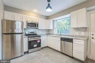 633 Moore St, Philadelphia, PA 19148 - Photo 11