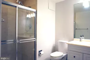 2301 Cherry St, Philadelphia, PA 19103 - Photo 35