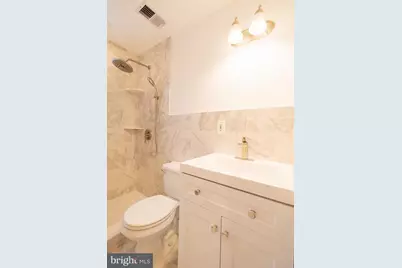 930 League Street, Philadelphia, PA 19147 - Photo 9