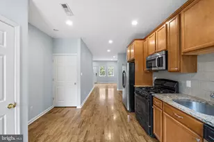 1904 Manton St, Philadelphia, PA 19146 - Photo 9