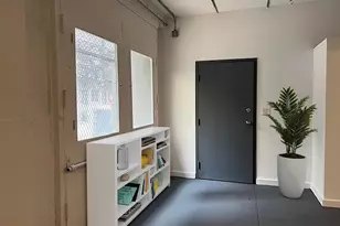 429 N 13th St, Philadelphia, PA 19123 - Photo 3