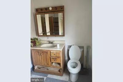 747 S Alden Street S, Philadelphia, PA 19143 - Photo 7