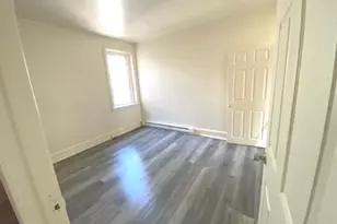 433 E Auburn St, Philadelphia, PA 19134 - Photo 9