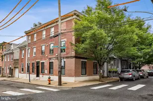 227 Poplar St, Philadelphia, PA 19123 - Photo 19