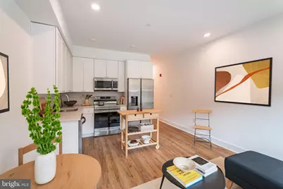 2101 Washington Ave #ONE BEDROOM UNIT, Philadelphia, PA 19146 - Photo 5