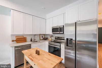 2101 Washington Ave #ONE BEDROOM UNIT, Philadelphia, PA 19146 - Photo 3