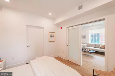 2101 Washington Ave #PREMIUM ONE BED, Philadelphia, PA 19146 - Photo 9