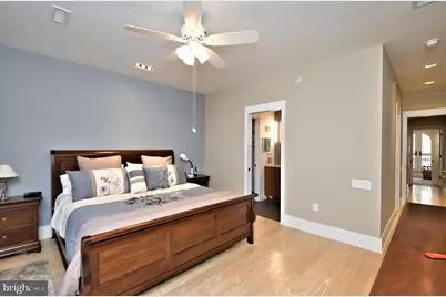 107 S Van Pelt St, Philadelphia, PA 19103 - Photo 11