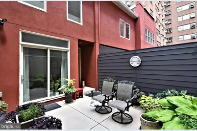 107 S Van Pelt St, Philadelphia, PA 19103 - Photo 23