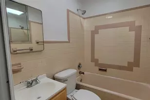 2061 Independence St, Philadelphia, PA 19138 - Photo 15