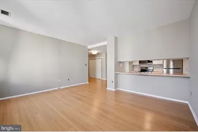 130 N Bread Street #310, Philadelphia, PA 19106 - Photo 11