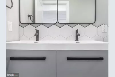 1723 Ridge Avenue, Philadelphia, PA 19130 - Photo 43