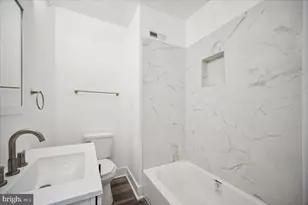 427 W Shunk St, Philadelphia, PA 19148 - Photo 25