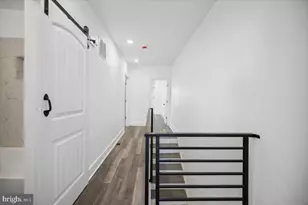 427 W Shunk St, Philadelphia, PA 19148 - Photo 29