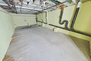 1442 S 16th St, Philadelphia, PA 19146 - Photo 35