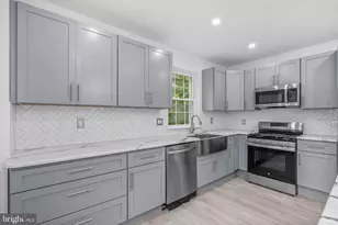 10 W Pomona St, Philadelphia, PA 19144 - Photo 9