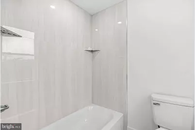 10 W Pomona Street, Philadelphia, PA 19144 - Photo 35