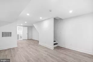 10 W Pomona St, Philadelphia, PA 19144 - Photo 17