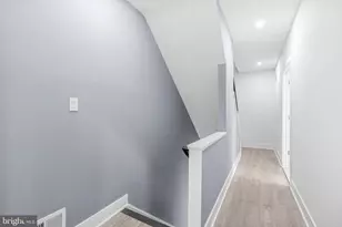 10 W Pomona St, Philadelphia, PA 19144 - Photo 25