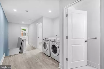 10 W Pomona Street, Philadelphia, PA 19144 - Photo 33