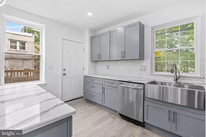 10 W Pomona Street, Philadelphia, PA 19144 - Photo 11