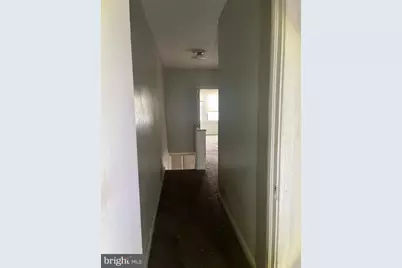 2247 E Cambria Street, Philadelphia, PA 19134 - Photo 9