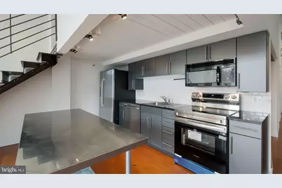 1027 Arch Street #407, Philadelphia, PA 19107 - Photo 1