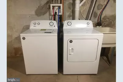 412 N 64th Street, Philadelphia, PA 19151 - Photo 17