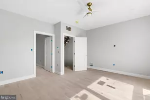 832 Cameron St, Philadelphia, PA 19130 - Photo 9